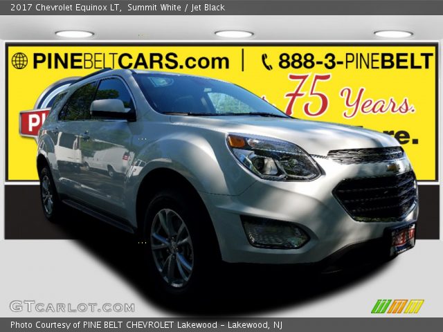 2017 Chevrolet Equinox LT in Summit White