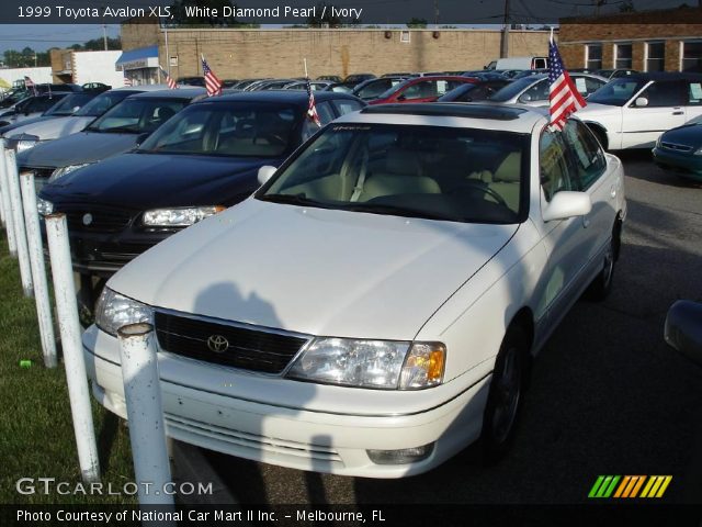 1999 Toyota Avalon XLS in White Diamond Pearl