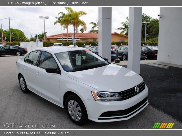 2016 Volkswagen Jetta S in Pure White