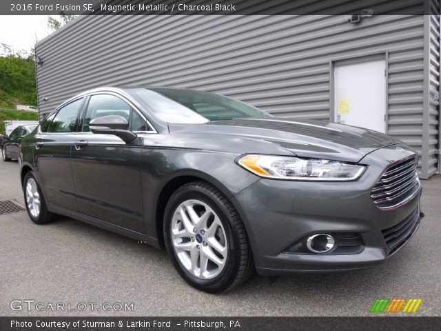 2016 Ford Fusion SE in Magnetic Metallic