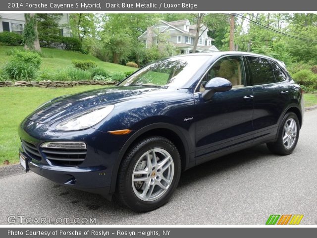 2014 Porsche Cayenne S Hybrid in Dark Blue Metallic