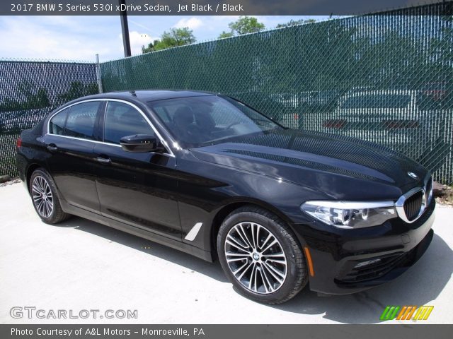 2017 BMW 5 Series 530i xDrive Sedan in Jet Black