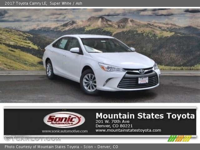 2017 Toyota Camry LE in Super White