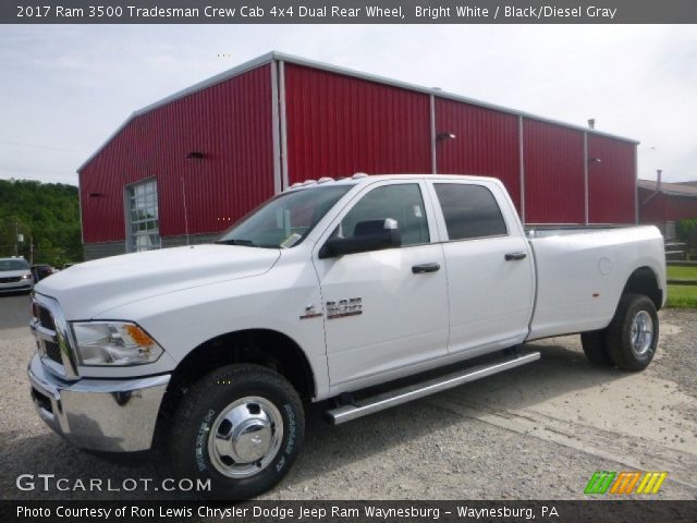 2017 Ram 3500 Tradesman Crew Cab 4x4 Dual Rear Wheel in Bright White