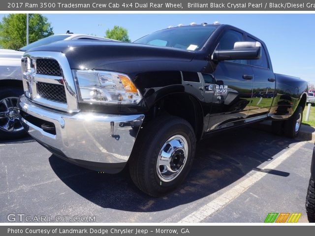 2017 Ram 3500 Tradesman Crew Cab 4x4 Dual Rear Wheel in Brilliant Black Crystal Pearl