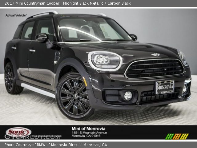 2017 Mini Countryman Cooper in Midnight Black Metallic