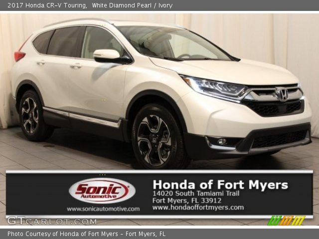 2017 Honda CR-V Touring in White Diamond Pearl