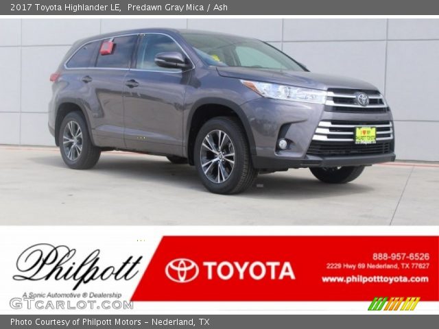 2017 Toyota Highlander LE in Predawn Gray Mica
