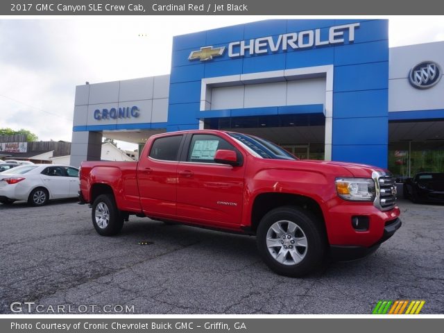 2017 GMC Canyon SLE Crew Cab in Cardinal Red