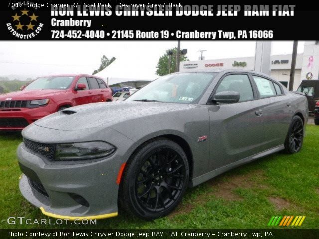 2017 Dodge Charger R/T Scat Pack in Destroyer Grey