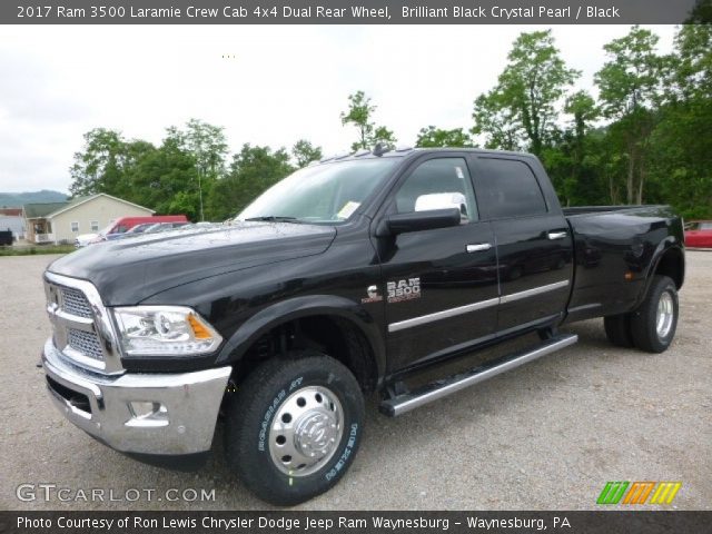 2017 Ram 3500 Laramie Crew Cab 4x4 Dual Rear Wheel in Brilliant Black Crystal Pearl