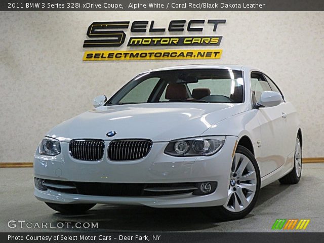 2011 BMW 3 Series 328i xDrive Coupe in Alpine White