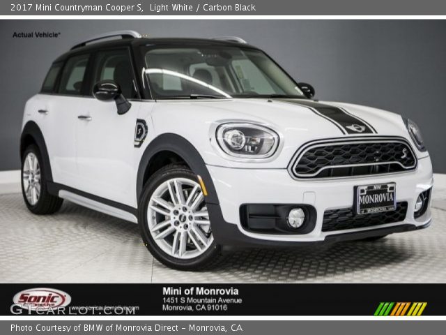 2017 Mini Countryman Cooper S in Light White