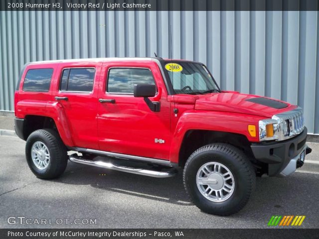 2008 Hummer H3  in Victory Red