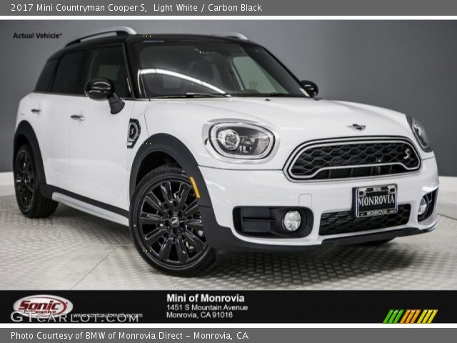 2017 Mini Countryman Cooper S in Light White
