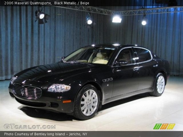 2006 Maserati Quattroporte  in Black Metallic
