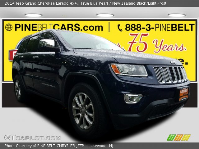 2014 Jeep Grand Cherokee Laredo 4x4 in True Blue Pearl