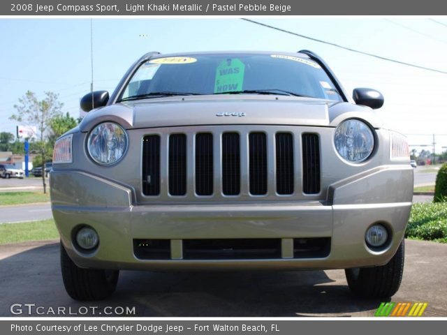 2008 Jeep Compass Sport in Light Khaki Metallic