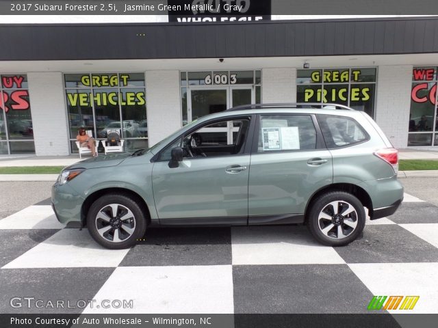 2017 Subaru Forester 2.5i in Jasmine Green Metallic