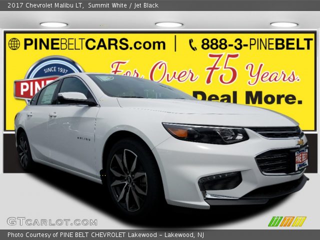 2017 Chevrolet Malibu LT in Summit White