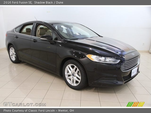 2016 Ford Fusion SE in Shadow Black