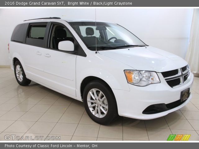 2016 Dodge Grand Caravan SXT in Bright White