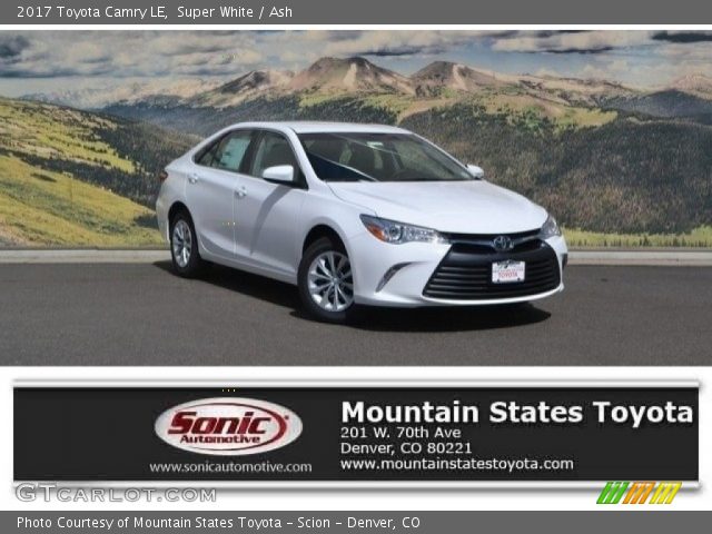 2017 Toyota Camry LE in Super White