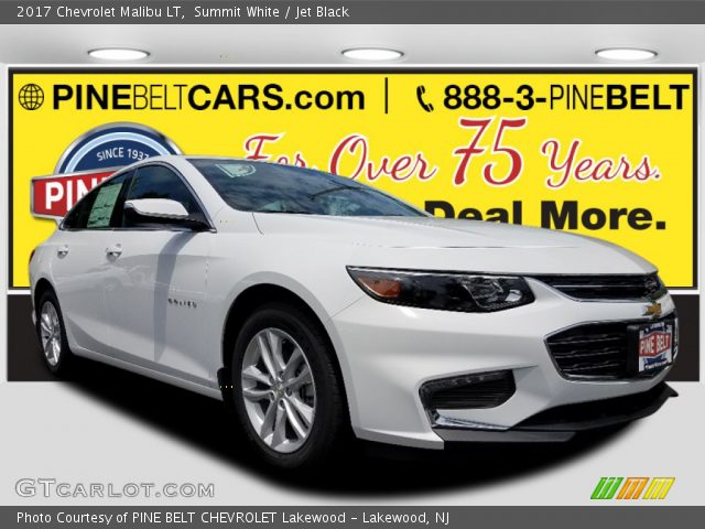 2017 Chevrolet Malibu LT in Summit White