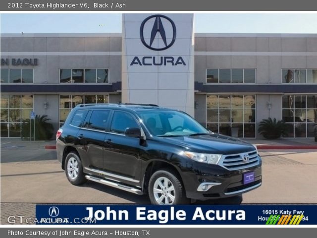 2012 Toyota Highlander V6 in Black