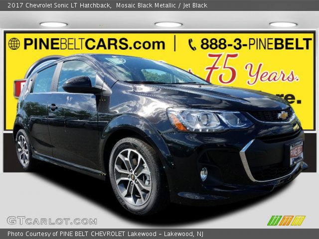 2017 Chevrolet Sonic LT Hatchback in Mosaic Black Metallic