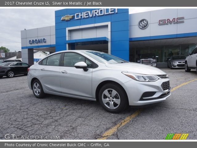 2017 Chevrolet Cruze LS in Silver Ice Metallic