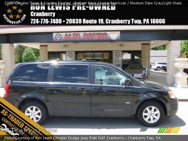 2008 Chrysler Town & Country Touring in Brilliant Black Crystal Pearlcoat