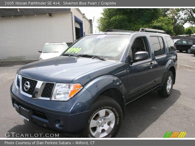 2005 Nissan Pathfinder SE 4x4 in Silverton Blue Pearl