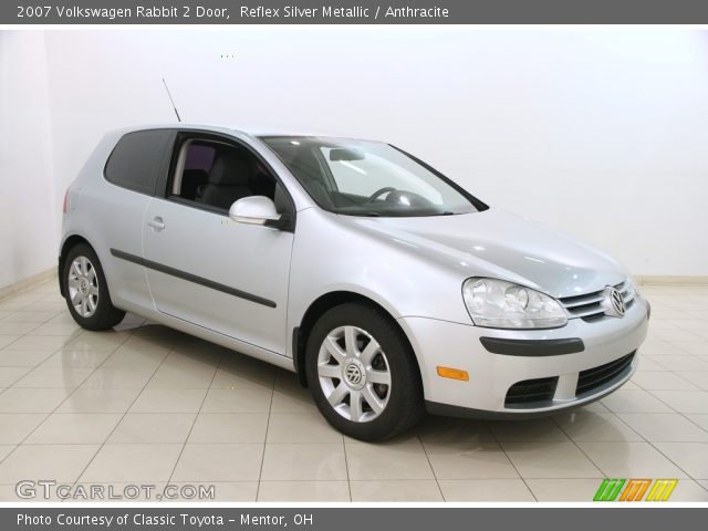 2007 Volkswagen Rabbit 2 Door in Reflex Silver Metallic