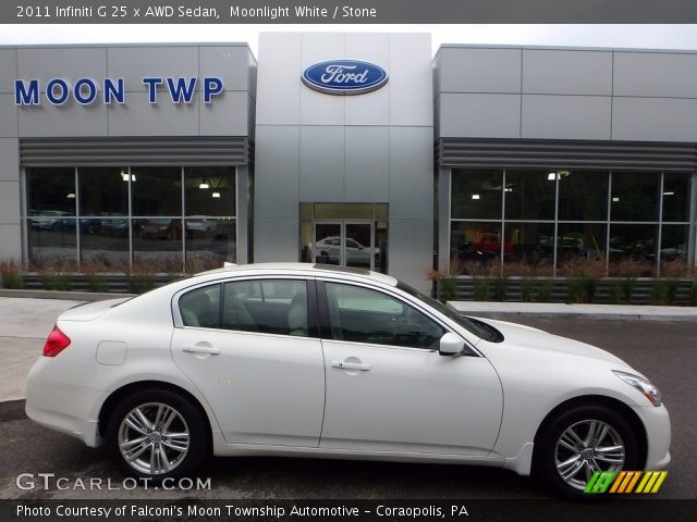 2011 Infiniti G 25 x AWD Sedan in Moonlight White