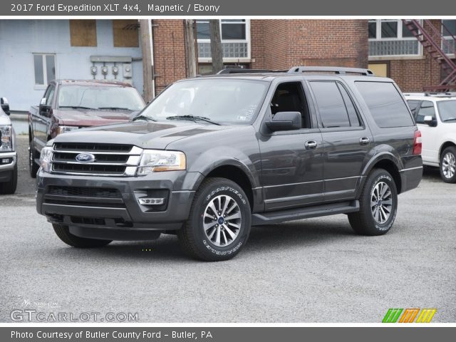 2017 Ford Expedition XLT 4x4 in Magnetic