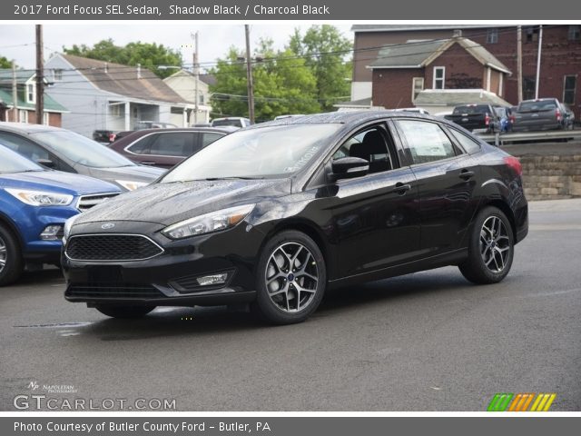 2017 Ford Focus SEL Sedan in Shadow Black