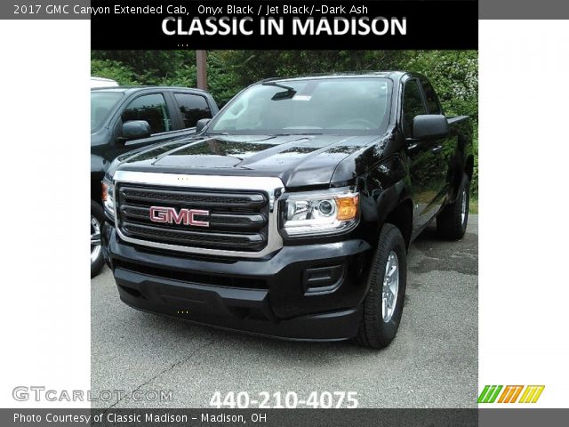 2017 GMC Canyon Extended Cab in Onyx Black