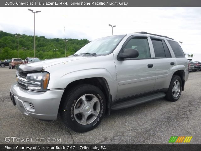 2006 Chevrolet TrailBlazer LS 4x4 in Silverstone Metallic