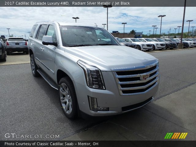 2017 Cadillac Escalade Luxury 4WD in Radiant Silver Metallic