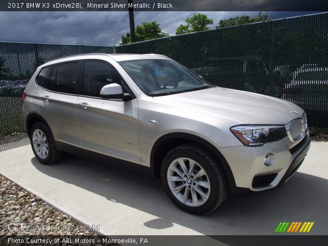 2017 BMW X3 xDrive28i in Mineral Silver Metallic