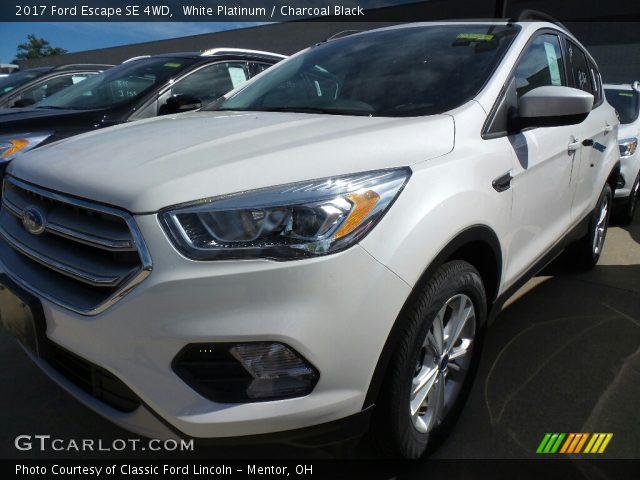 2017 Ford Escape SE 4WD in White Platinum