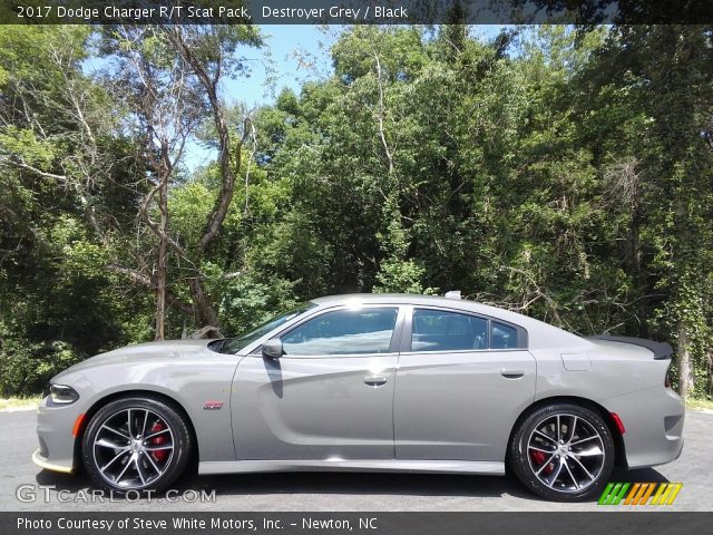 2017 Dodge Charger R/T Scat Pack in Destroyer Grey