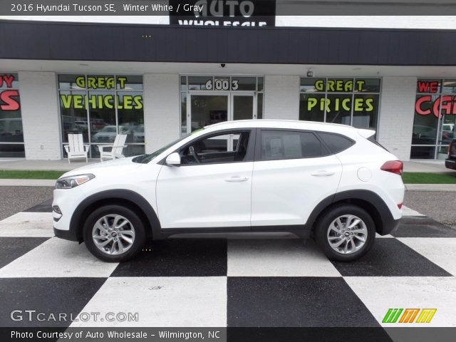 2016 Hyundai Tucson SE in Winter White