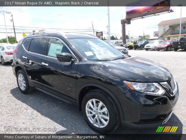 2017 Nissan Rogue SV AWD in Magnetic Black