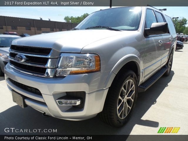 2017 Ford Expedition XLT 4x4 in Ingot Silver