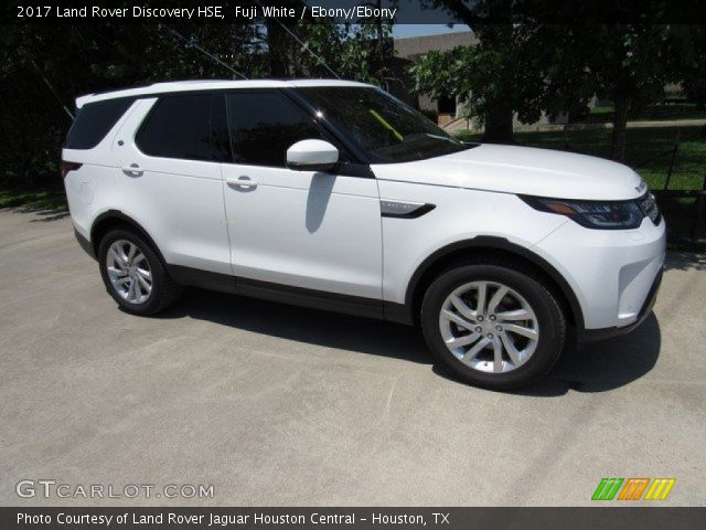 2017 Land Rover Discovery HSE in Fuji White