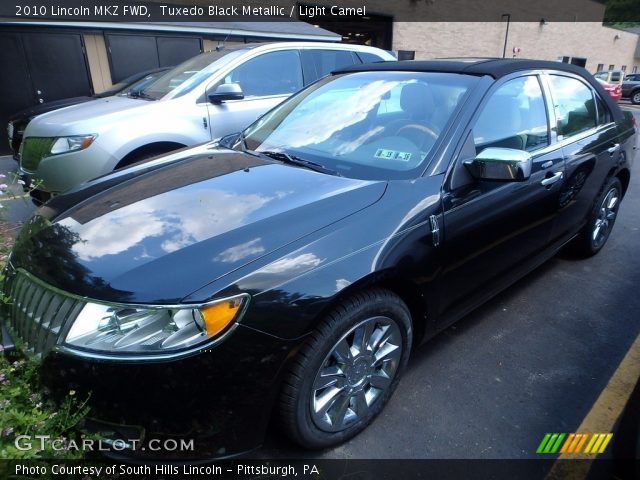 2010 Lincoln MKZ FWD in Tuxedo Black Metallic