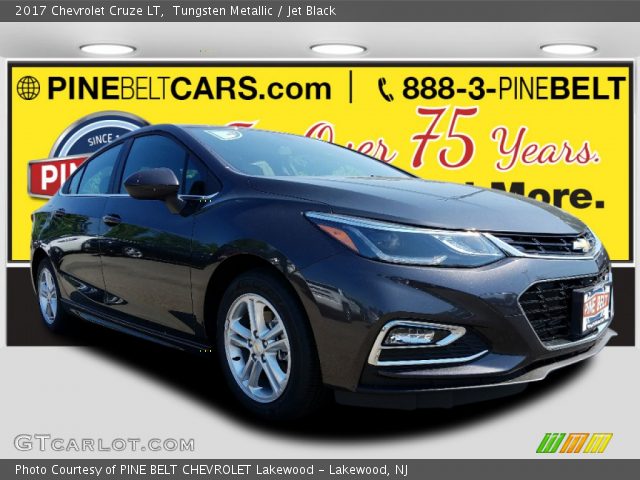 2017 Chevrolet Cruze LT in Tungsten Metallic