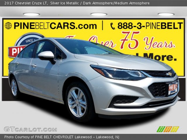 2017 Chevrolet Cruze LT in Silver Ice Metallic